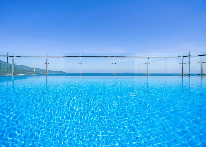 De Lamour Hotel Da Nang